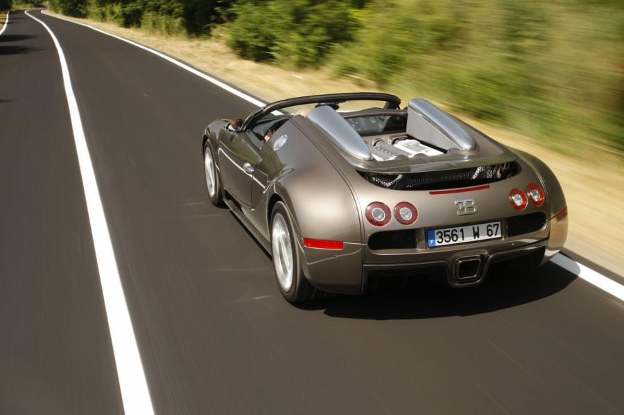  Bugatti Veyron 16.4 Grand Sport Roadster 2008 года  (фото 71 из 186)